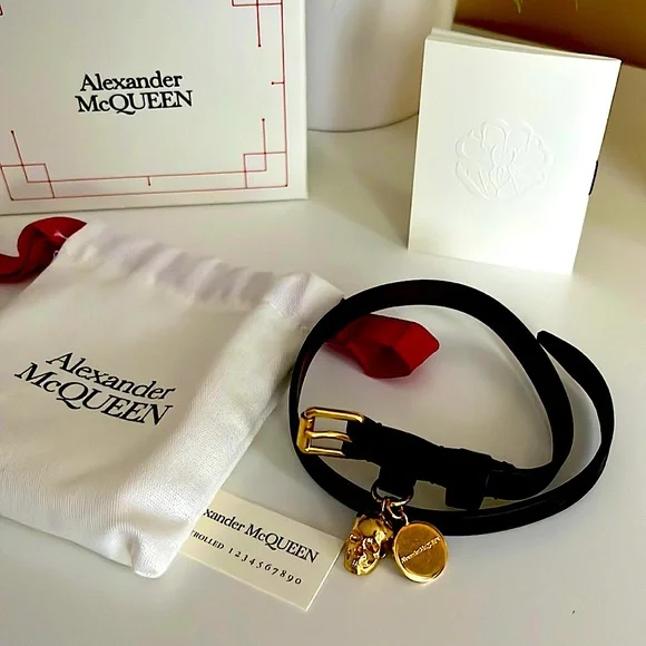 ★alexander mcqueen★ Black Skull Double Wrap Leather Bracel 20634733_50730508_322.jpg